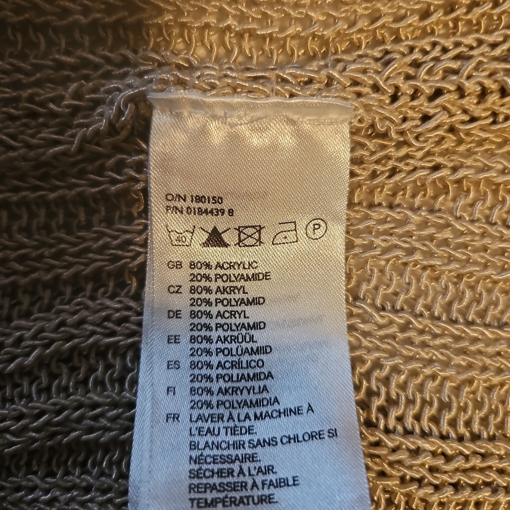 H&M Knit Sweater – Size Large - Picture 5 of 5